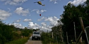 Gansbaai Courant Vlamme rondom Gansbaai Hennie Otto 4